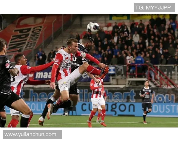 登博思与阿尔梅勒历次交锋比分回顾与分析